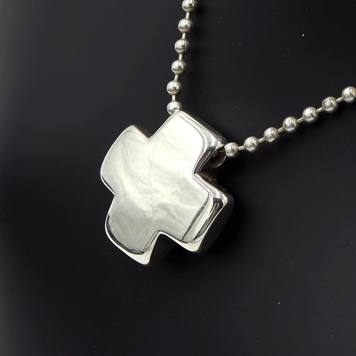 【中古】Tiffany & Co（ティファニー アンド コー）ローマンクロスネックレス　SV925　重量12.88g　シルバーカラー　レディース_画像2
