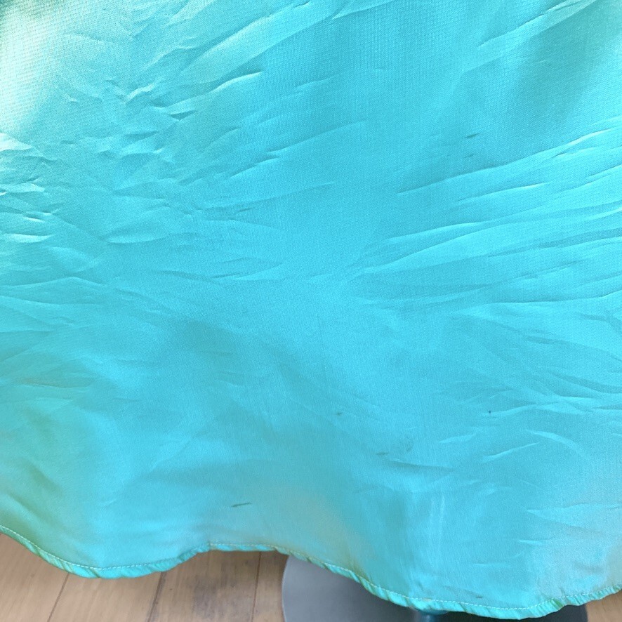 1円 ドレス ICHIOKU ロングドレス 緑系光沢 肩紐アジャスター不良（畫像） カラードレス キャバドレ 発表會(huì) 　中古１４５６８