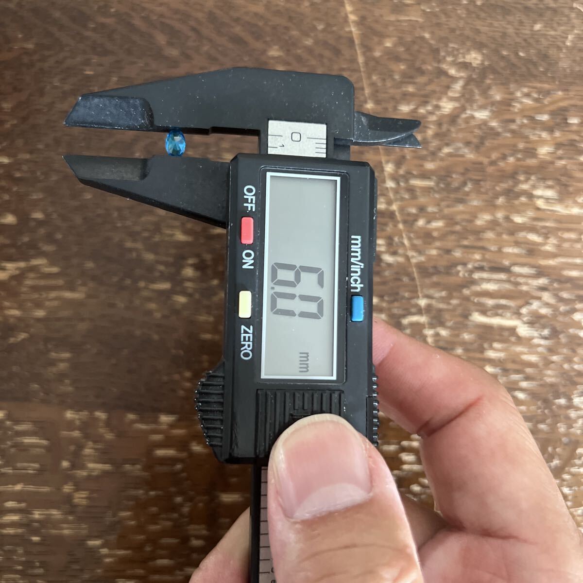 0.65ct ★☆★BI-LOきまぐれ大セール★☆★ No 0929 天然石 ブルーサファイア 産地インド_画像5