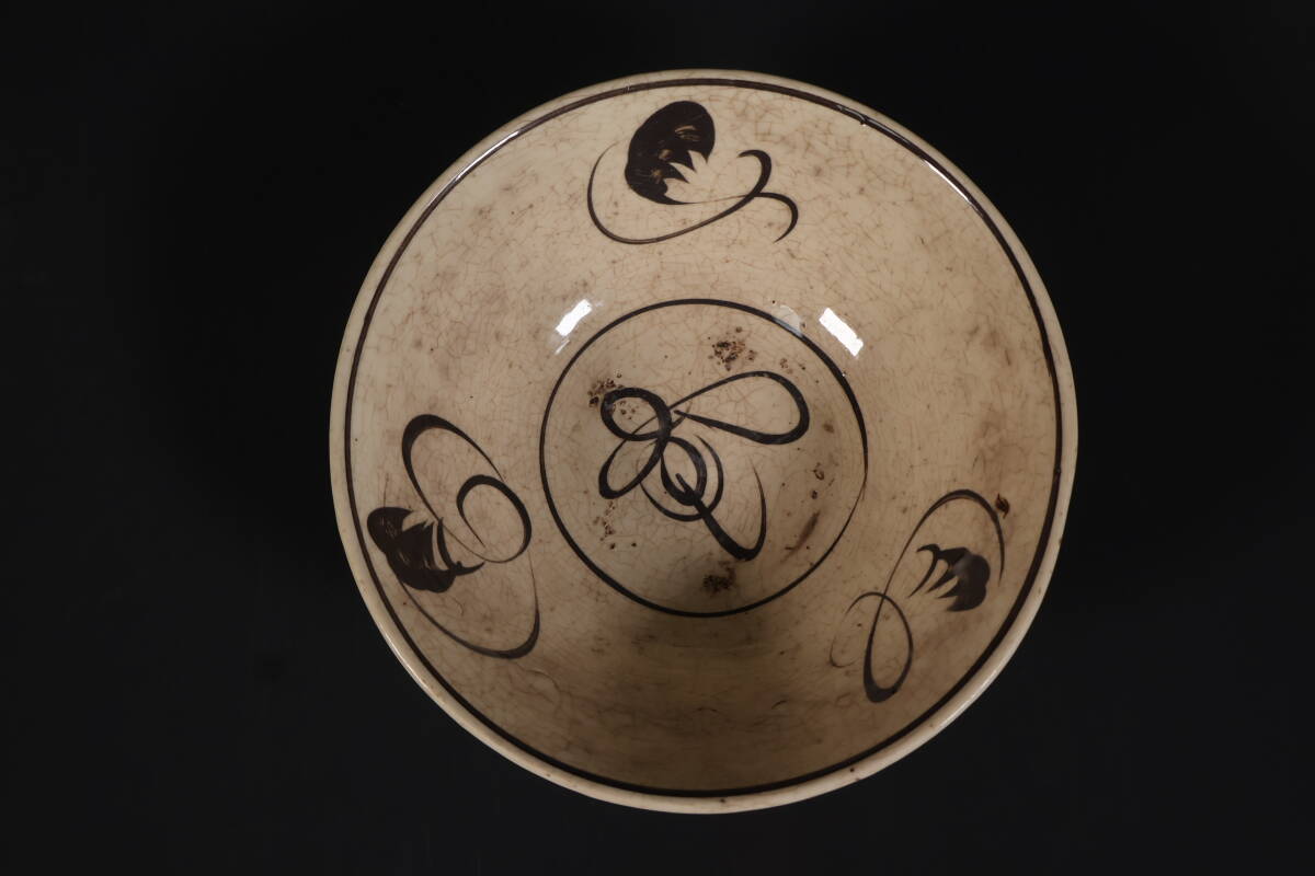 【和】(A3433) 時代古作 元明 絵高麗鉢 菓子器 箱書有 保管箱有 磁州窯_画像3