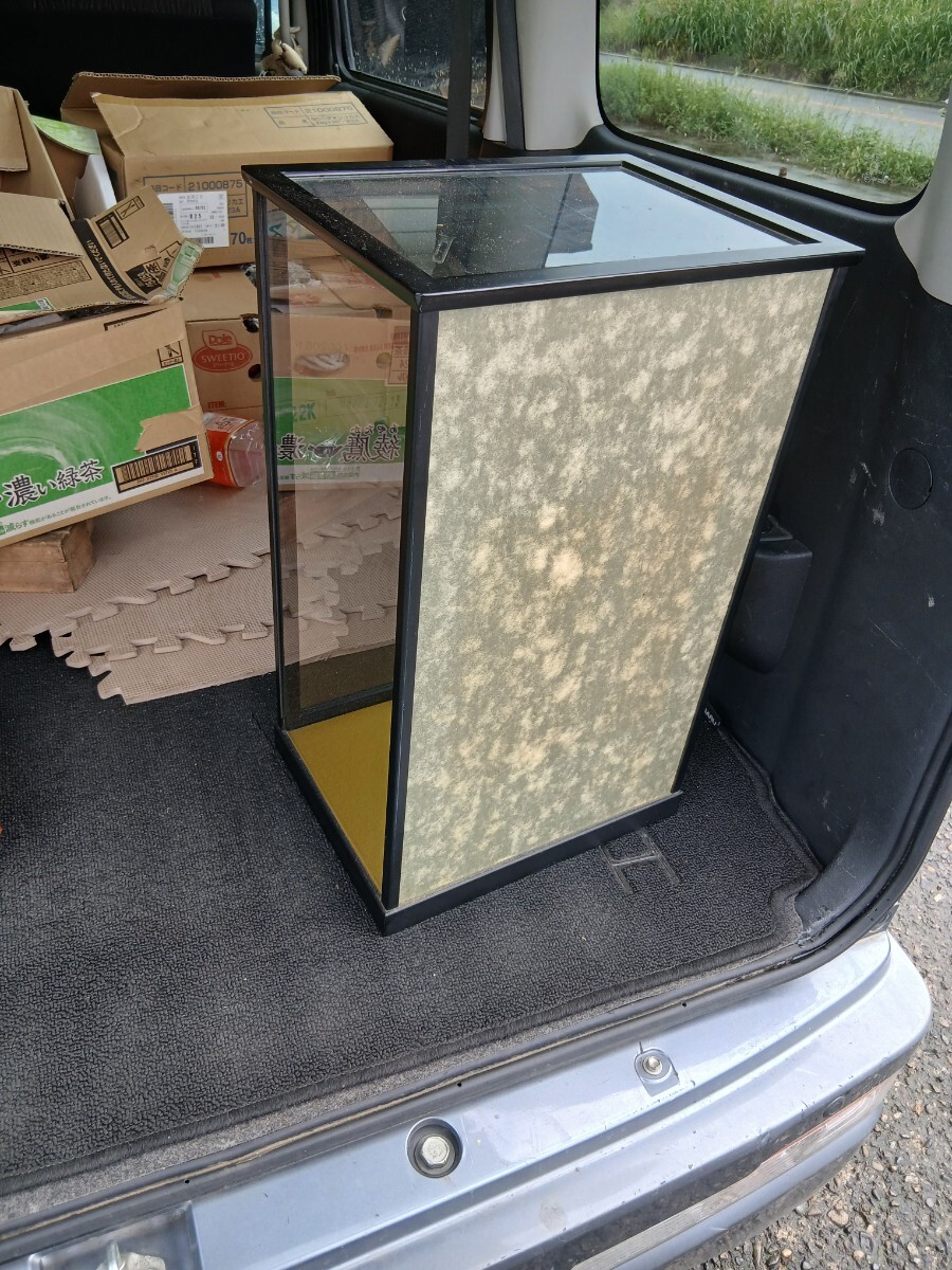 ガラスケース　人形ケース　横32×縦53.5×奥行き25センチ_画像3