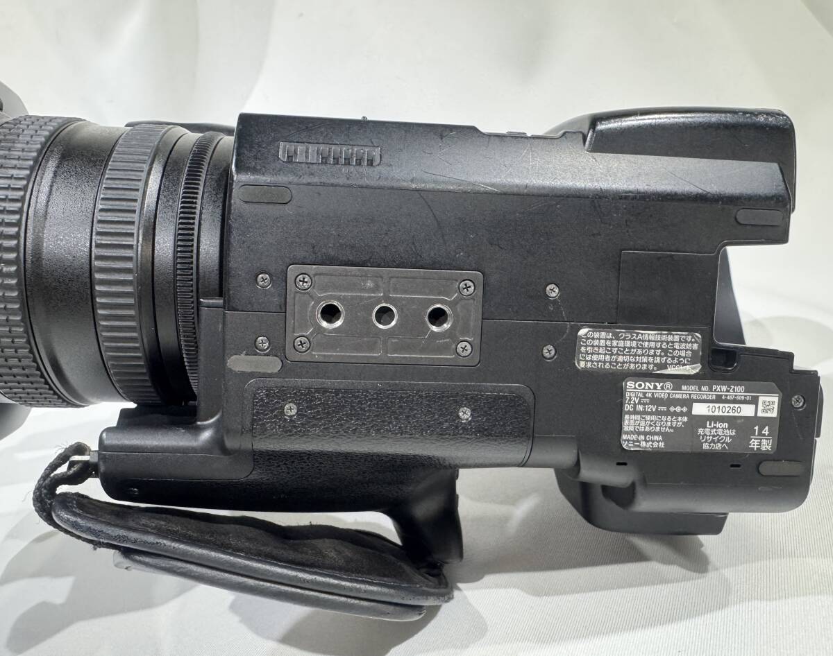 1円～　ハンディカムコーダー ソニー　SONY　XDCAMメモリーカムコーダー　PXW-Z100 4K撮影 XQDカード 2枚付