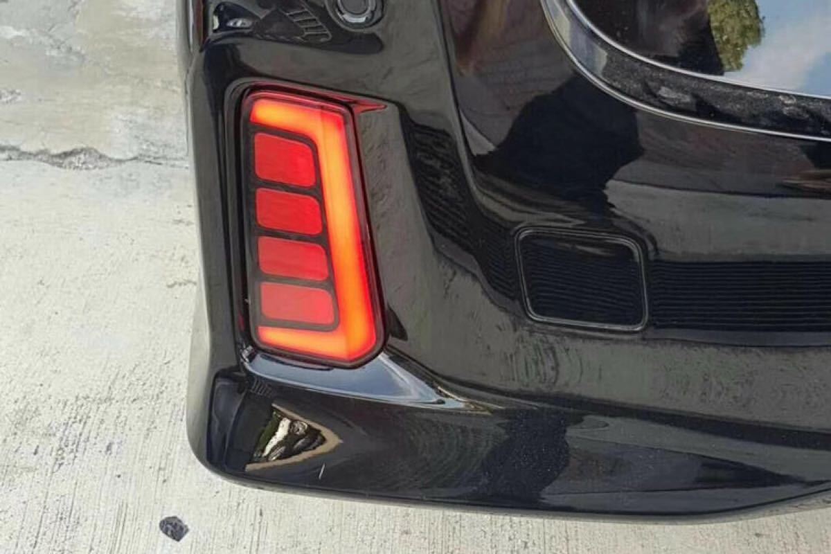 アルファード ヴェルファイア 30系 LEDリフレクター 流れるウィンカー_画像5