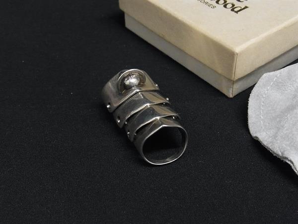 1円 Vivienne Westwood ヴィヴィアンウエストウッド アーマーリング 指輪 アクセサリー 表記サイズ XS (約5号、約9号) シルバー系 FP6857