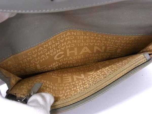 1円 CHANEL シャネル ロゴ レザー 二つ折り 長(zhǎng)財(cái)布 ウォレット 小銭入れ 札入れ カード入れ レディース メンズ グレー系 BR0475