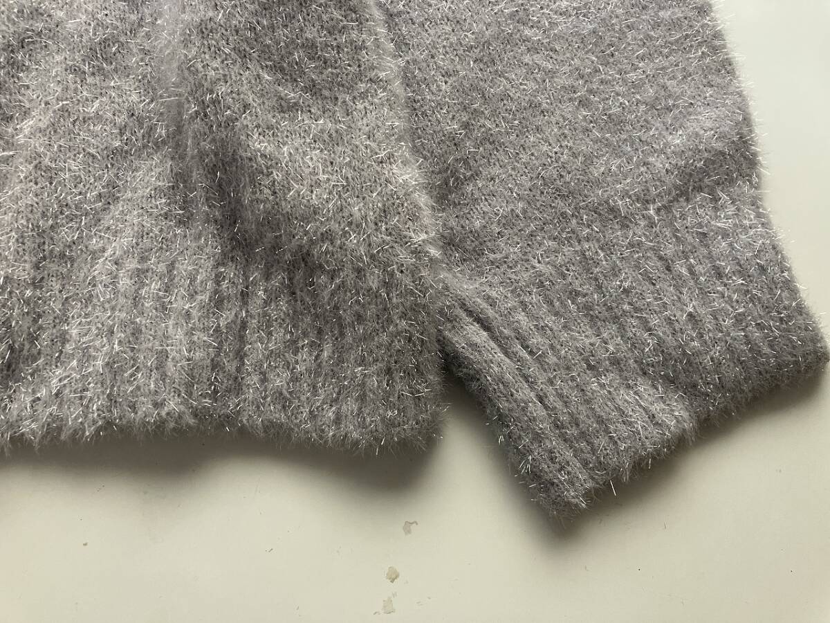 新品■大きいサイズ４Ｌ～５Ｌ■定番セーター■ライトグレー_画像3