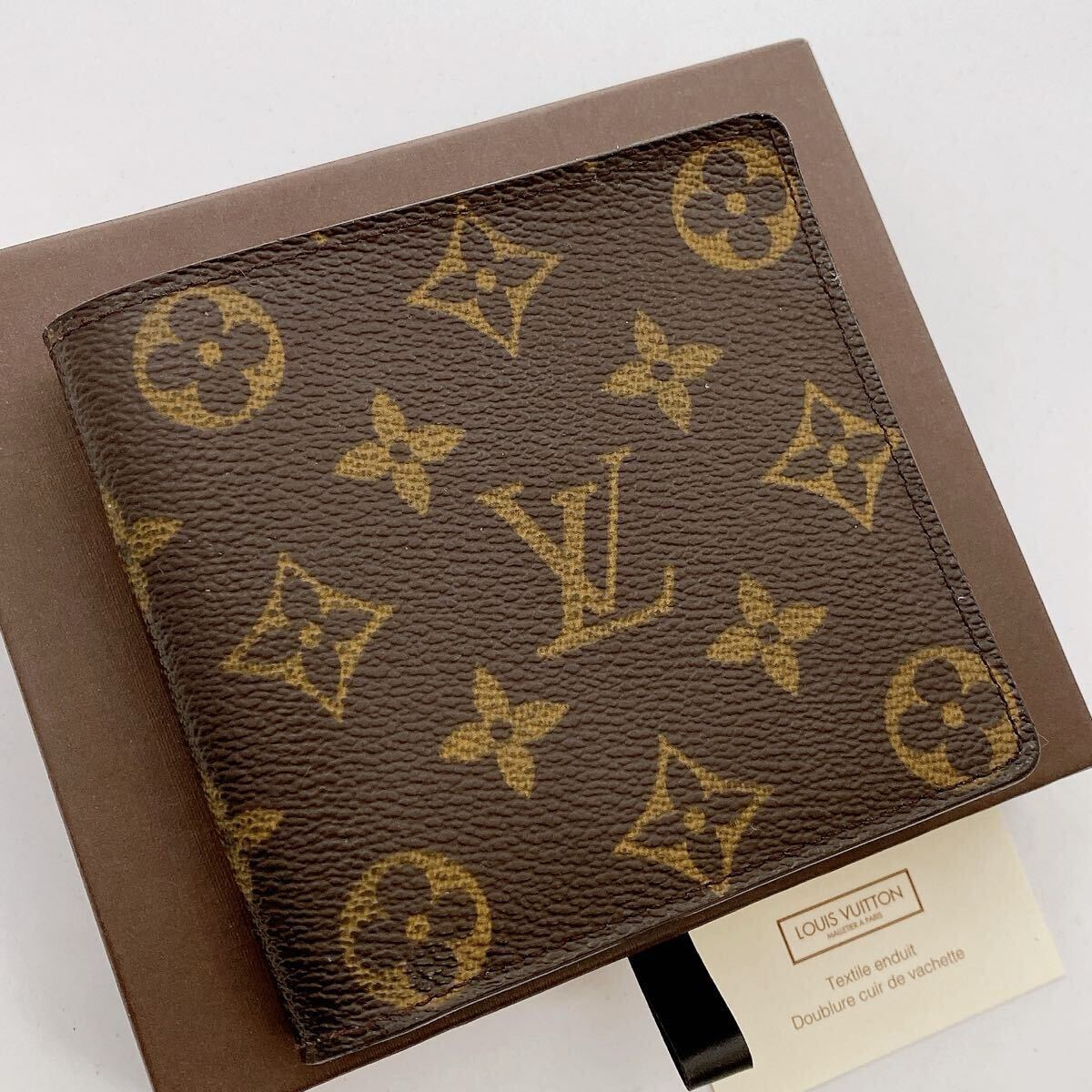 【極美品】箱付き?。　OUIS VUITTON ルイヴィトン モノグラム　ポルトフォイユ マルコ 二つ折り 財布 ウォレット ユニセックス　858