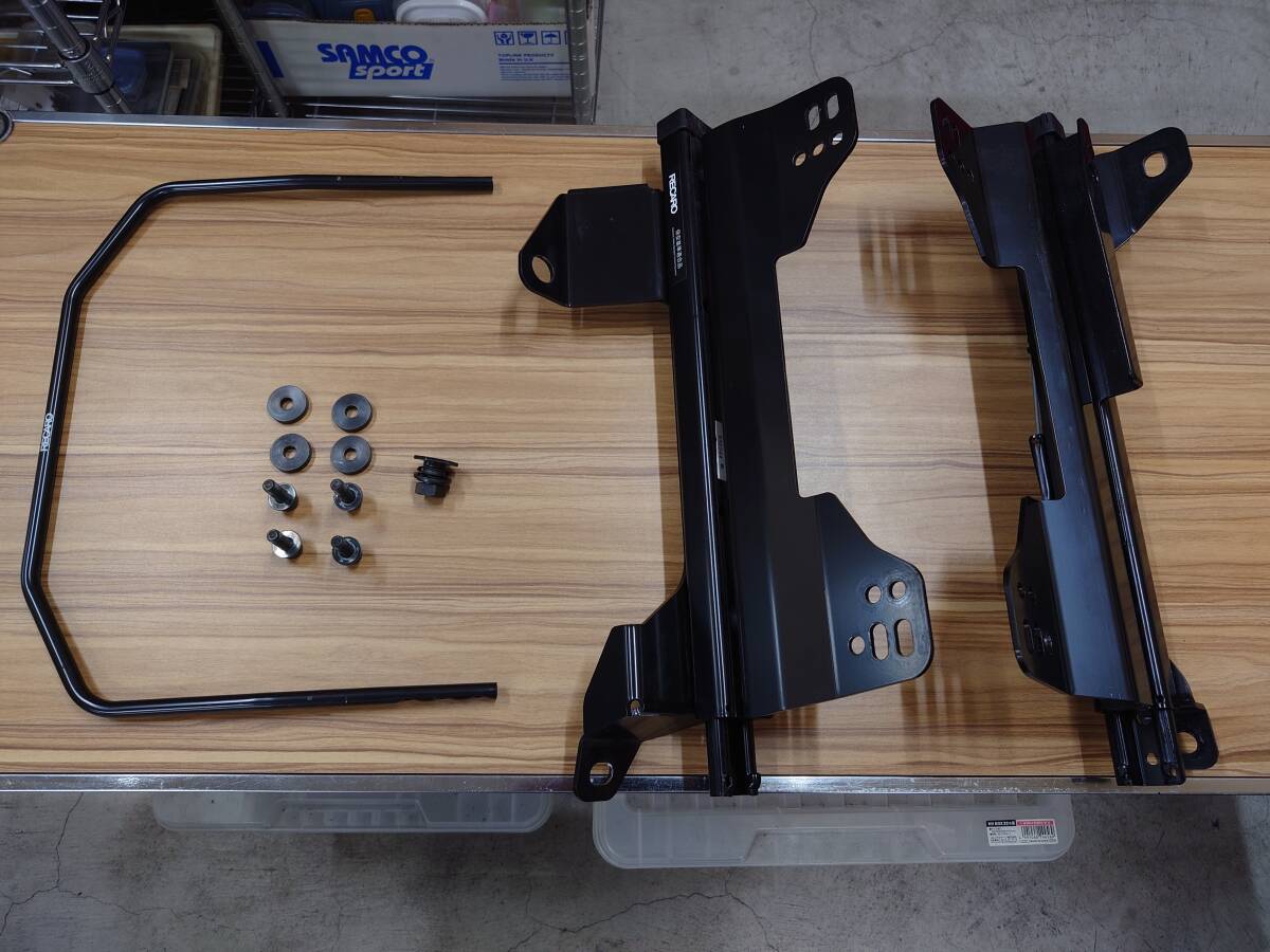 ランサーエボリューション RECARO レカロ純正ベースフレーム（運(yùn)転席用）＆オフセットサイドアダプター(RS-G/TS-G用) CP9A CN9A ランエボ