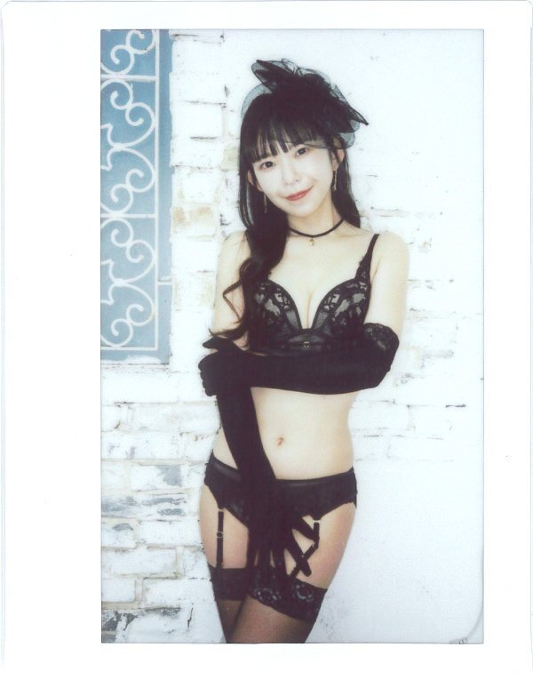 長澤茉里奈3 Vol.3 1of1　水著ワイドオフショットチェキ　(黒ビキニ)/HIT'S 250808-844