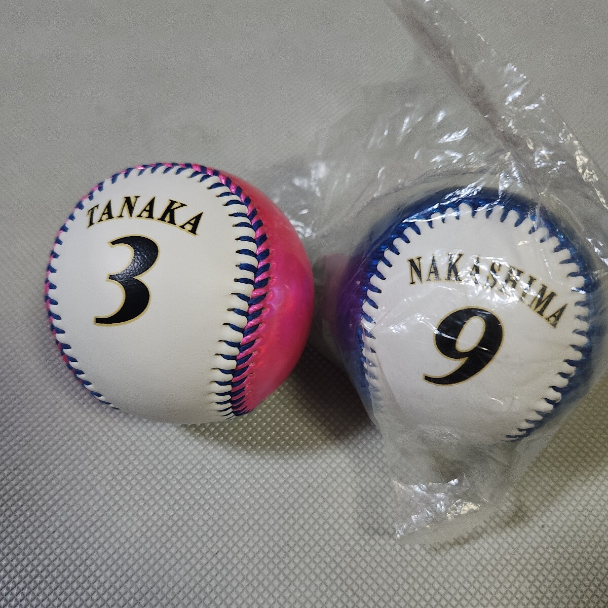 Hokkaido Nippon-Ham Fighters памятный мяч 2 лампочка комплект рисовое поле средний .., средний остров стол . сувенир   Hokkaido Nippon-Ham Fighters памятный мяч 2 лампочка комплект рисовое поле средний .., средний остров стол . сувенир