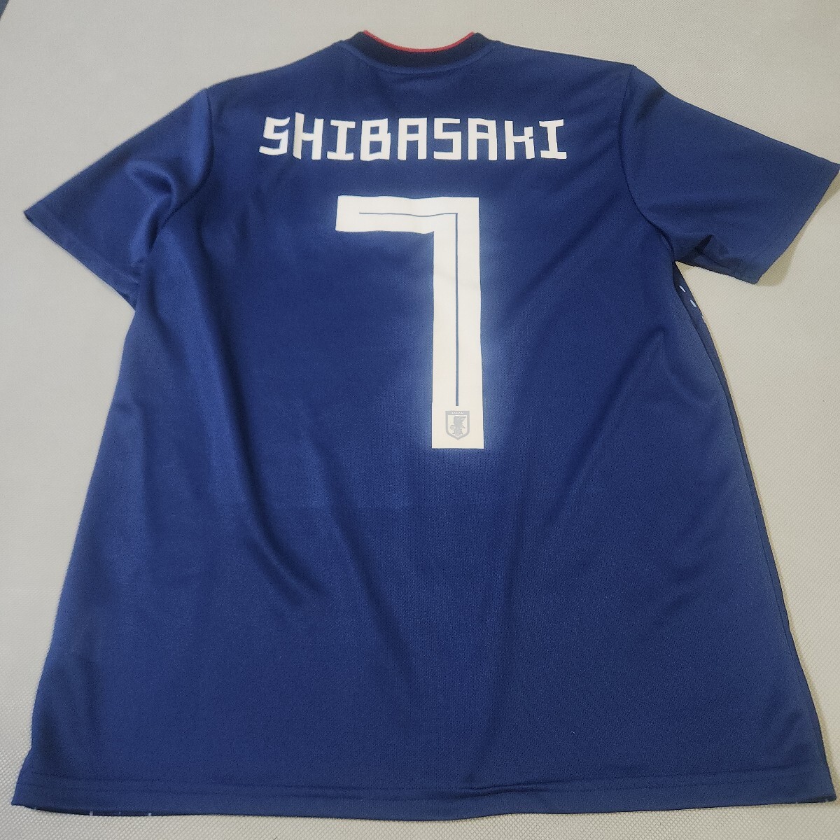 サッカー日本代表　柴崎岳選手応援レプリカユニフォーム　adidas制品Lサイズ　美品ユニフォーム