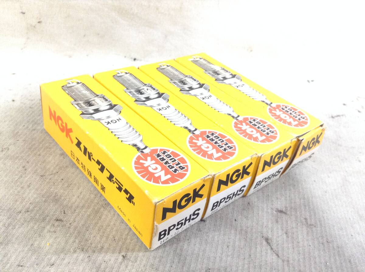 TT-4983 NGK　BP5HS　4本セット　スパークプラグ　未使用　　　　　　_画像3