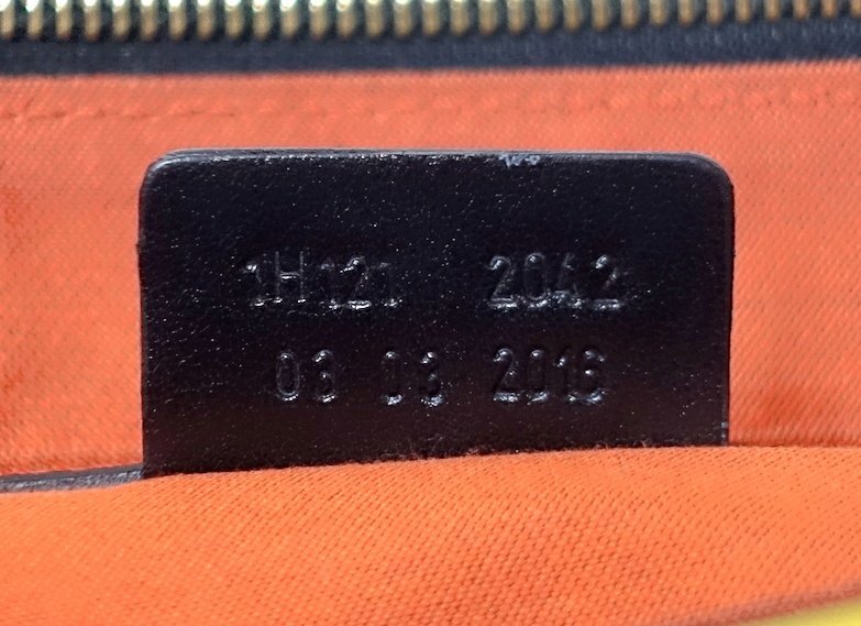 прекрасный товар ETRO Etro peiz Lee рисунок гладкий кожа большая сумка 1H121 машина f черный × желтый × многоцветный для мужчин и женщин