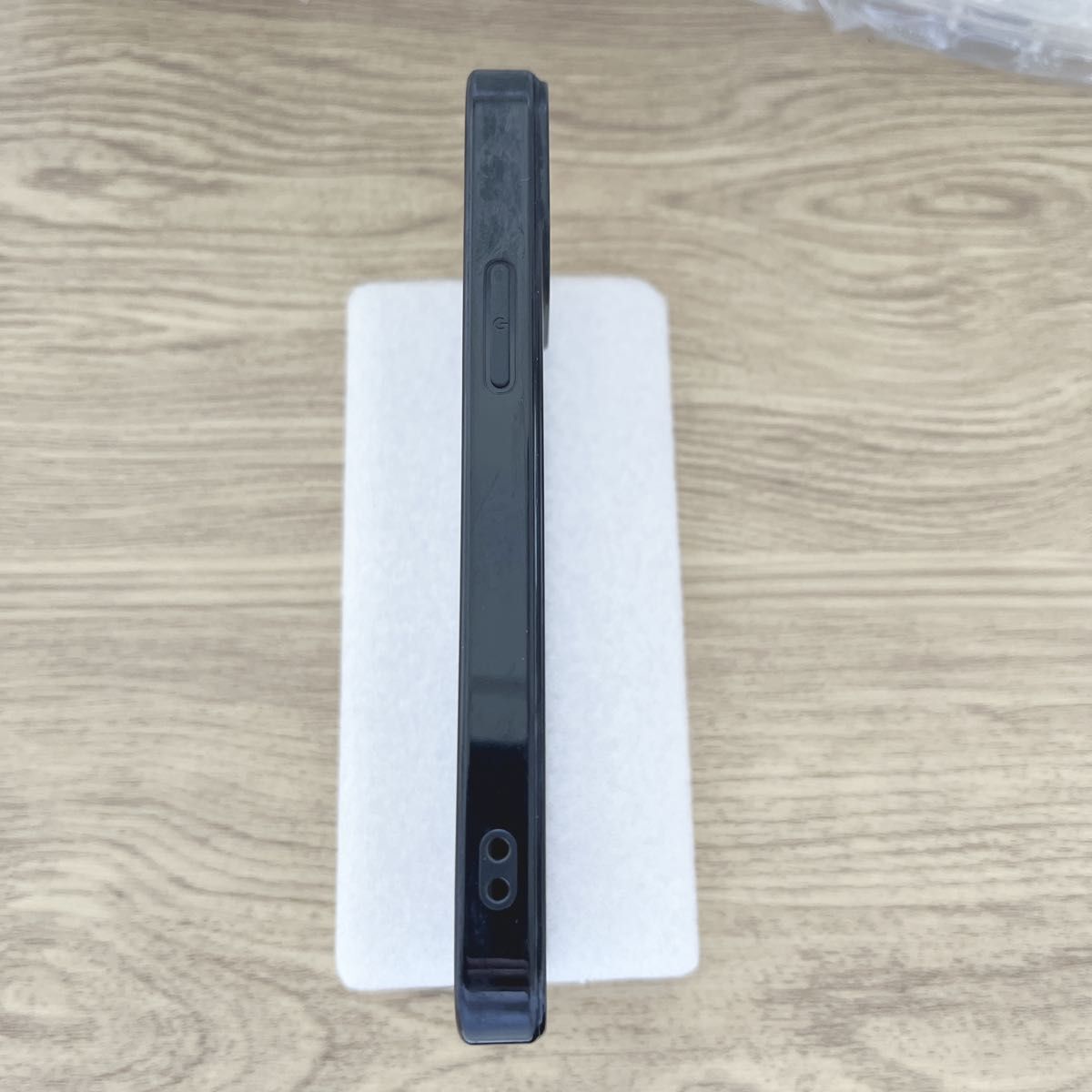 iPhone13mini用 クリアケース ブラック 黒 背面クリア スマホ カバー シンプル TPU 軽量 耐衝撃 アイフォン_画像6