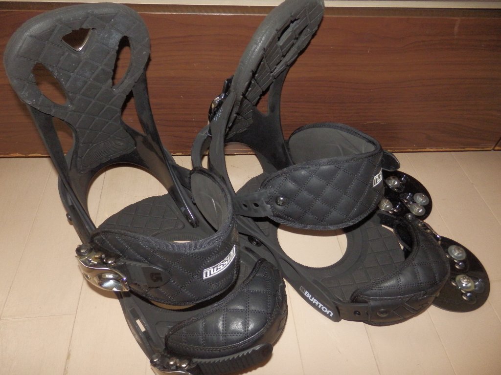 レア 美品★BURTON バートン★MISSION ミッション M 男性用 黒 _画像1
