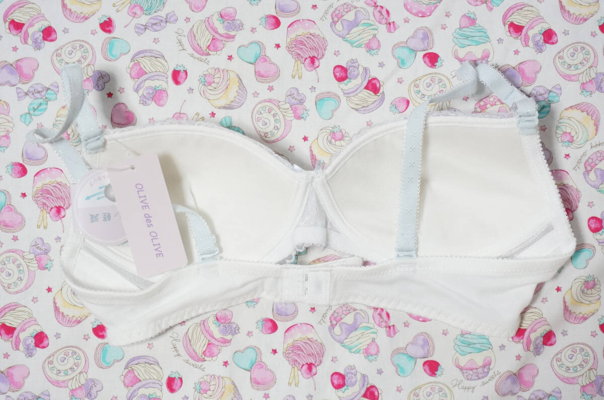 新品★大きめ OLIVE des OLIVE オリーブ デ オリーブ ティーン下着 ティーンズブラジュニアブラ 制服スクールブラジャー B70_画像2