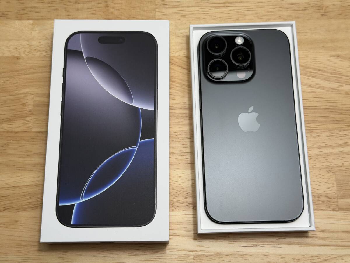 Apple iPhone 16 Pro 256GB ブラックチタニウム SIMフリー MYN03J/A / アップル スマートフォン