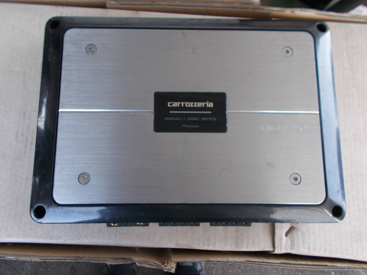 カロッツエリア PRS-D8400 4chパワーアンプ??！中古品