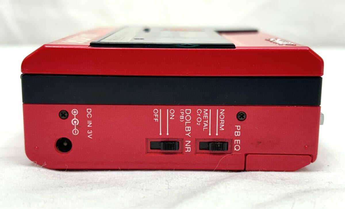 1円? ウォークマン SONY WALKMAN WM-F85 カセットテープ ソニー ポータブル プレーヤー レッド TV/FM/AM ラジオ 當(dāng)時物 ケース付 まとめて