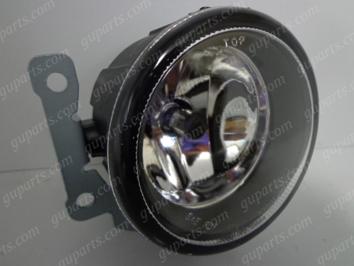 ミツビシ アウトランダー GF7W GF8W / PHEV GG2W 前期 右 フォグ ランプ ライト 8321A467 ～H27/5_画像2