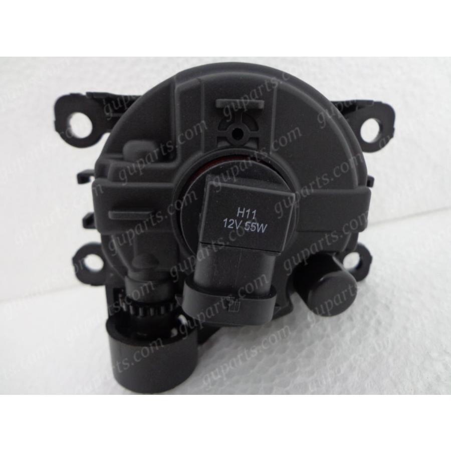 ミツビシ デリカ D5 CV5W H18.12～ H21.1 左 フォグ ランプ ライト 8321A429 8321A430 MN142091_画像2