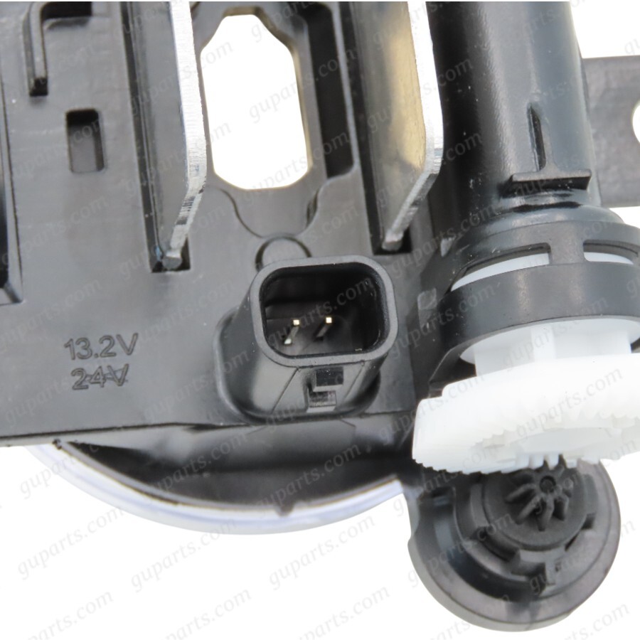 三菱 トライトン R6.2～ LC2T LED フォグ ランプ ライト 左 8321A821_画像6