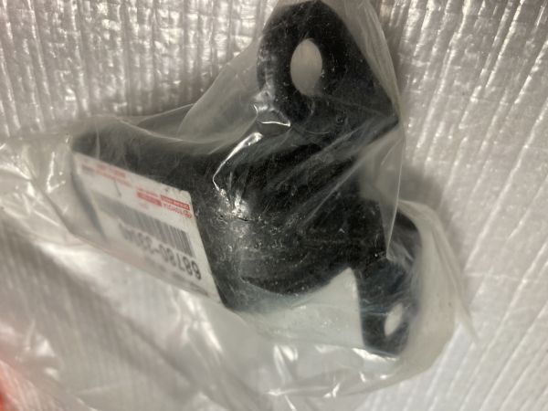 ウィンダム用 トヨタ純正部品リヤドアヒンジASSYLWRLHのみ 68780-33040_画像4