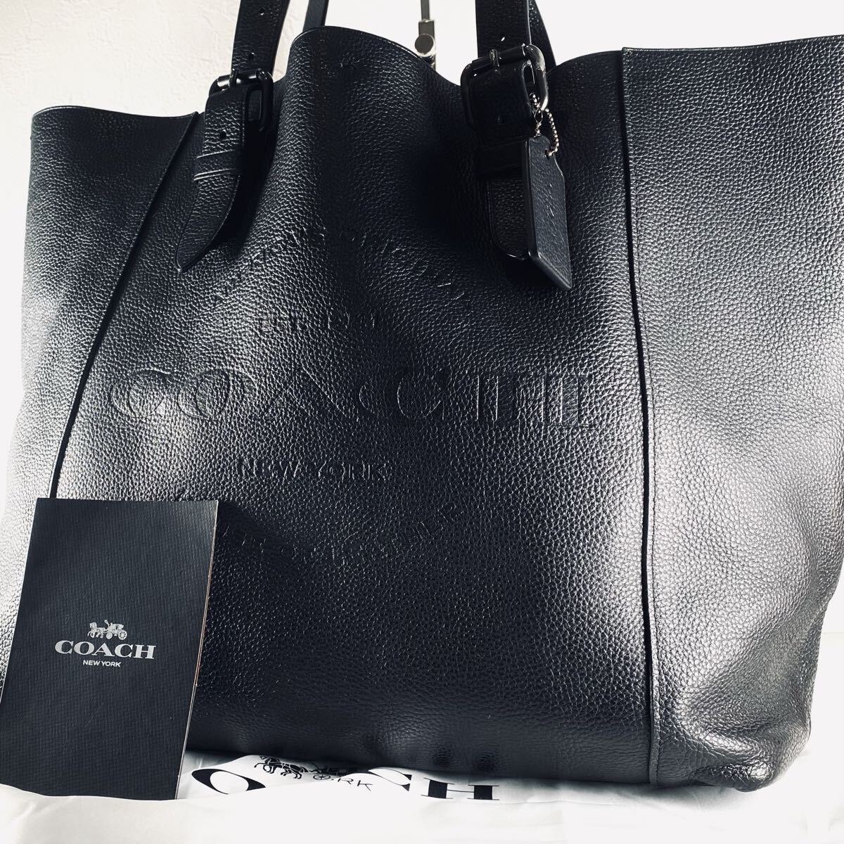 ⭐未使用⭐COACH ブラック レザートートバッグ　a4収納　大容量 コーチ トートバッグ レザー ロゴ 大容量 A4 黒 未使用級】コーチ
