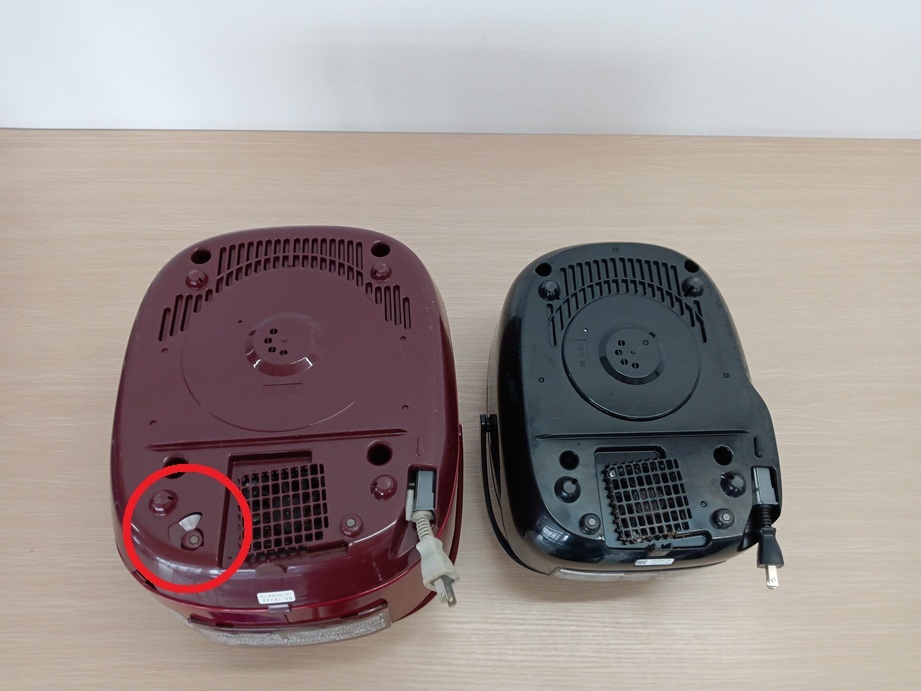 【BE-3139 BE-3001】TOSHIBA 東芝 RC-18VXE 2012年製 RC-BK10VRN 2019年製 ２台セット 炊飯器 通電確認済 簡易清掃済_画像4