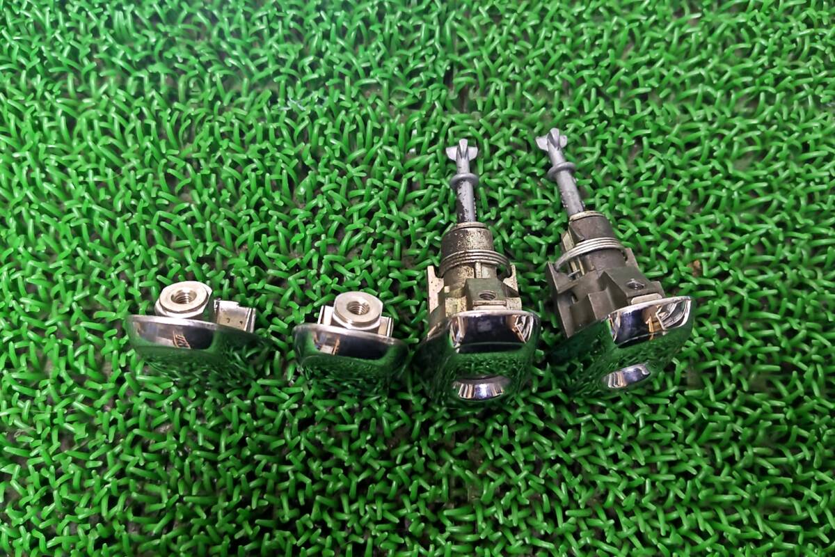 ★送料600円　トヨタ ヴォクシー ノア AZR60 AZR65　アウターハンドル メッキ フロント リア ドアノブ 左右 4点セット 運転席 助手席_画像5