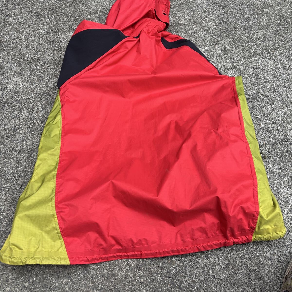 サンプル品　Patagonia パタゴニア　 ナイロンジャケット　H2no ゴアテックス　登山　マウンテンパーカー　シェルジャケット　goretex 