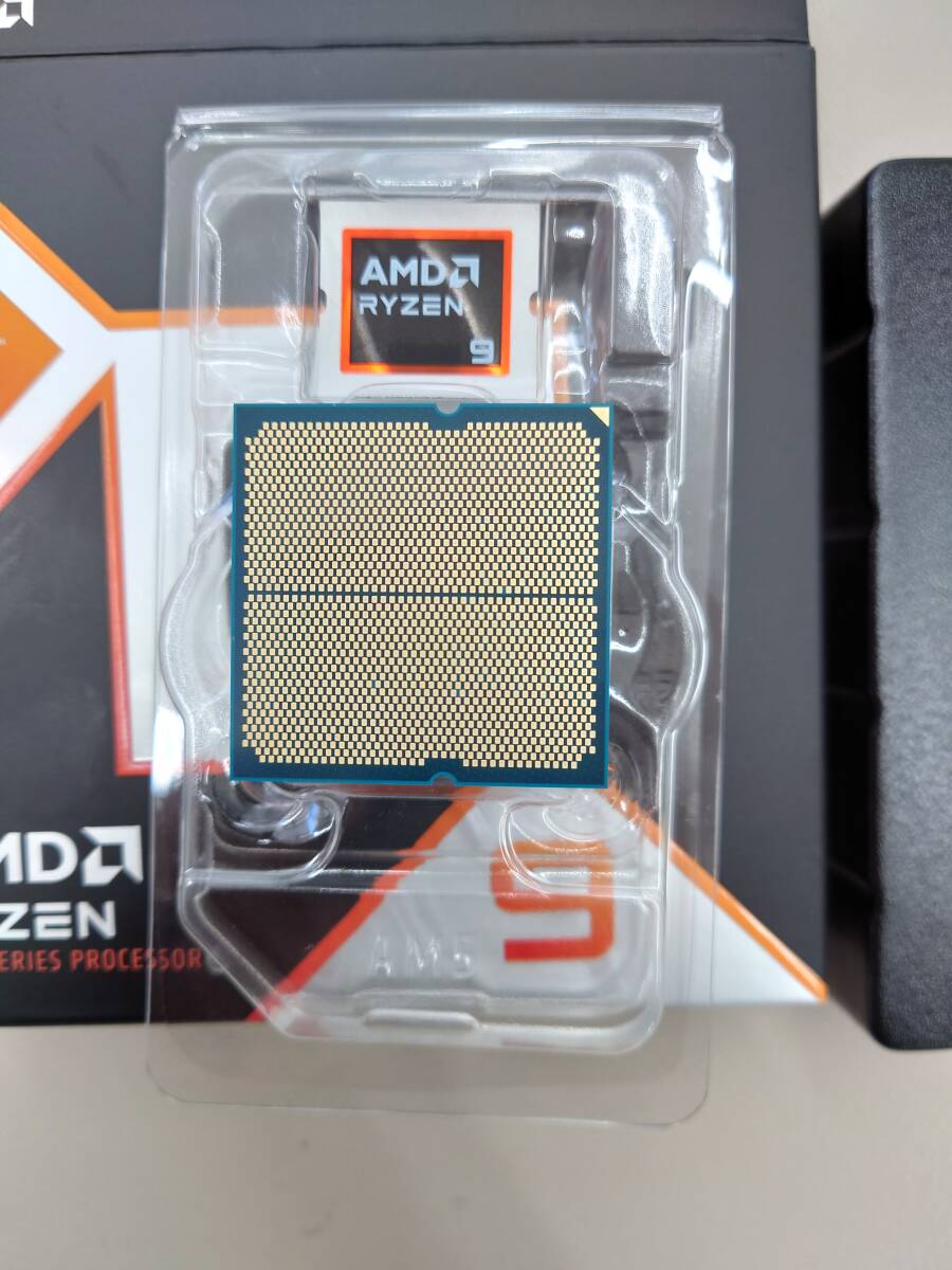 AMD Ryzen 9 9950X3D BOX　使用品