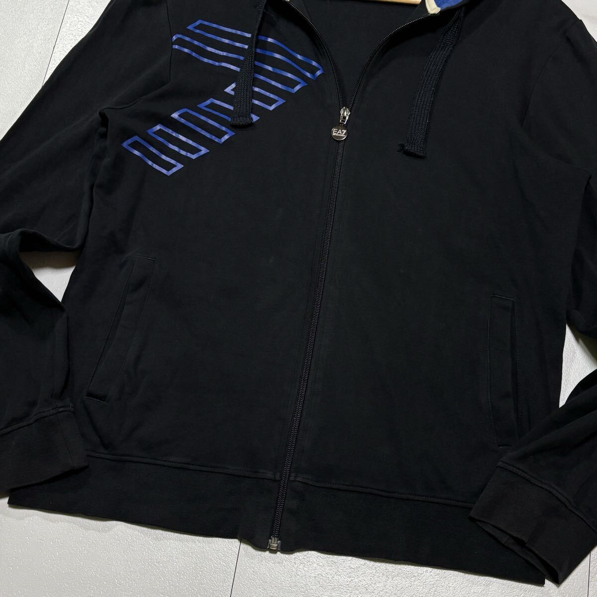 美品/ Lサイズ EMPORIO ARMANI パーカー ジップアップ エンポリオ アルマーニ EA7 ブランドロゴ フード ブラック 黒 