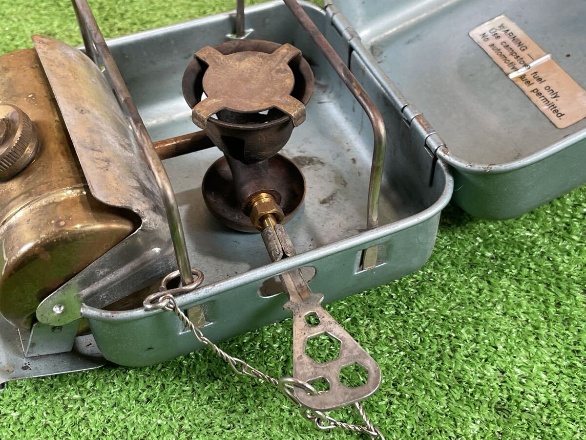 9B65 希少 オプティマス Optimus 8R シングルバーナー ガソリンストーブ キャンプ アウトドア 動作未確認 現状品_画像7