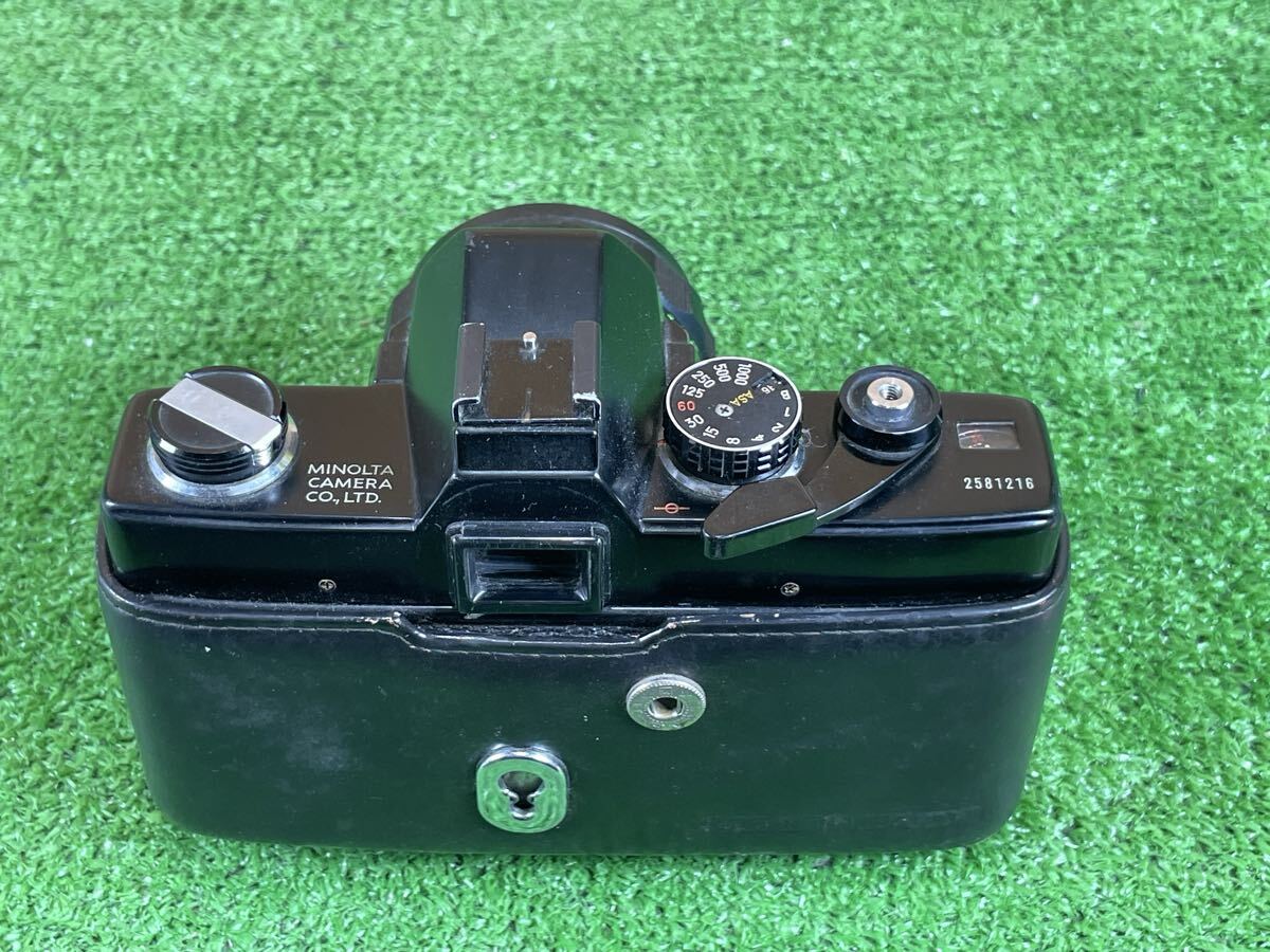 9B98 minolta SR T 101 ミノルタ 一眼レフ フィルムカメラ MC W.ROKKOR-SG 1:3.5 f=28mm 現状品_画像4