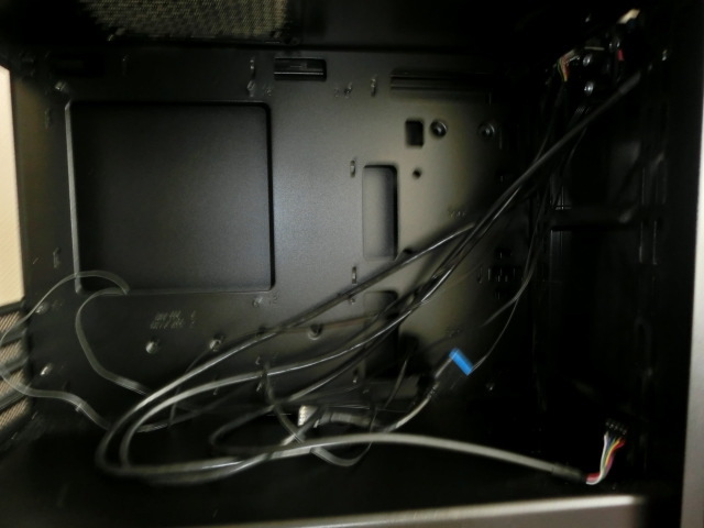 Thermaltake アルミニウムブラック　VersaH17ミニタワーPCケース