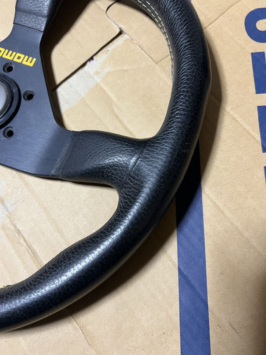 モモ ヴェローチェ レザーステアリング D型 35パイ 正規品 程度良好_画像6
