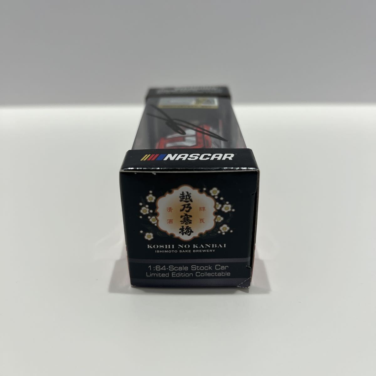 ミニカー　1/64 ナスカー 古賀琢麻 越乃寒梅 2019 トヨタ カムリ TOYOTA camry NASCAR #77 ミニカー_画像4