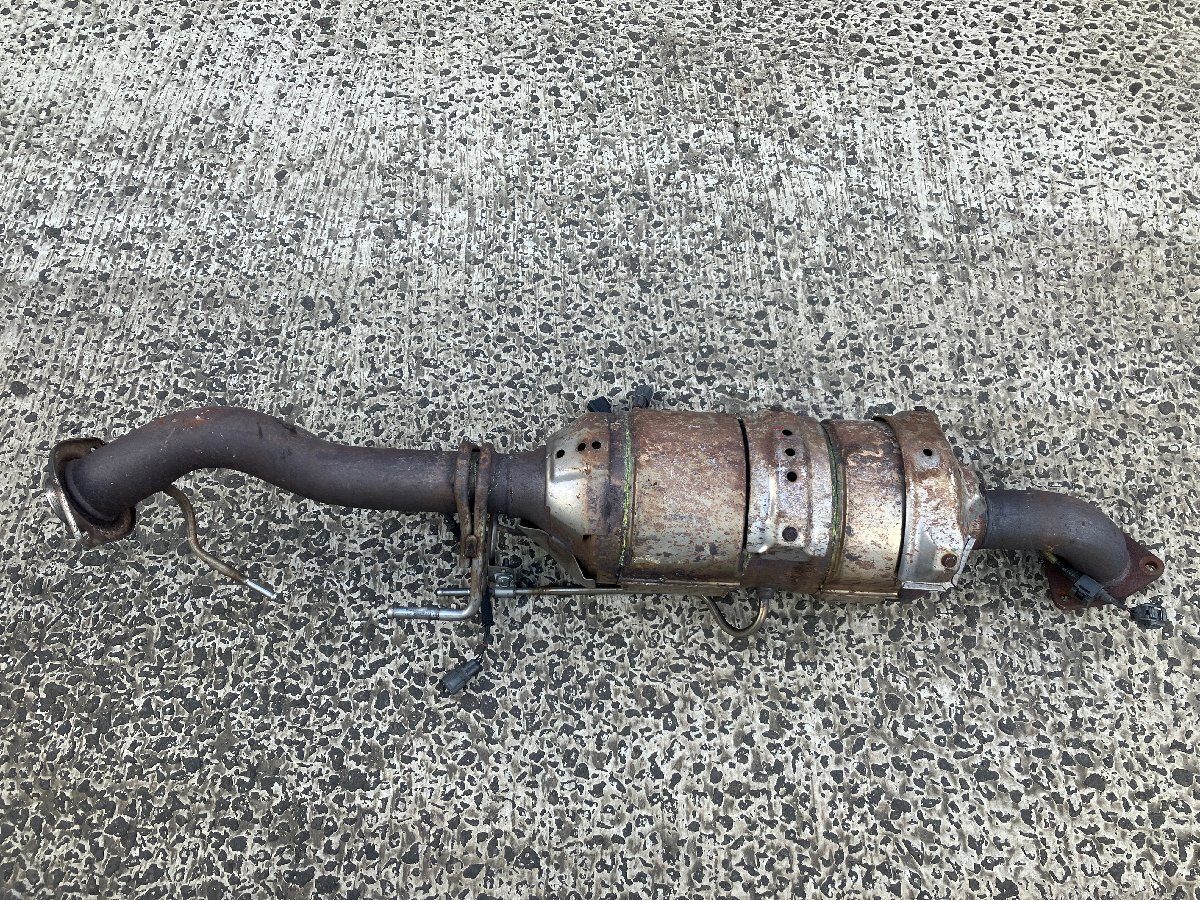 ◇KDH206V ハイエースバン トヨタ純正 觸媒 キャタライザー コンバーター ジャンク 1臺分