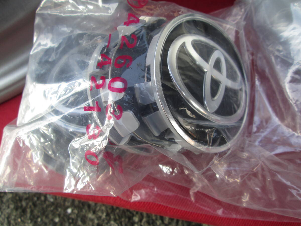 ★新車外し トヨタ ヤリスクロス純正 Gグレード 16インチアルミホイール4本 ノア ヴォクシー エスティマ スタッドレス用に