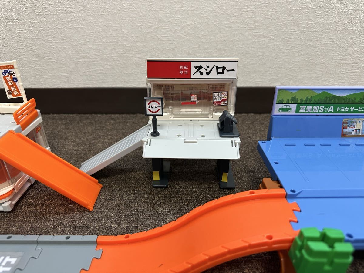 [ б/у товар ] Tomica Town дорога комплект + autobacs *ssi low др. дополнение. комплект 