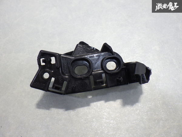 未使用 ☆即発送☆ VW フォルクスワーゲン純正 A11 2GA T-ROC ガイドプロファイル 右 ブラケット ステー リテーナー2GA807050A_画像2