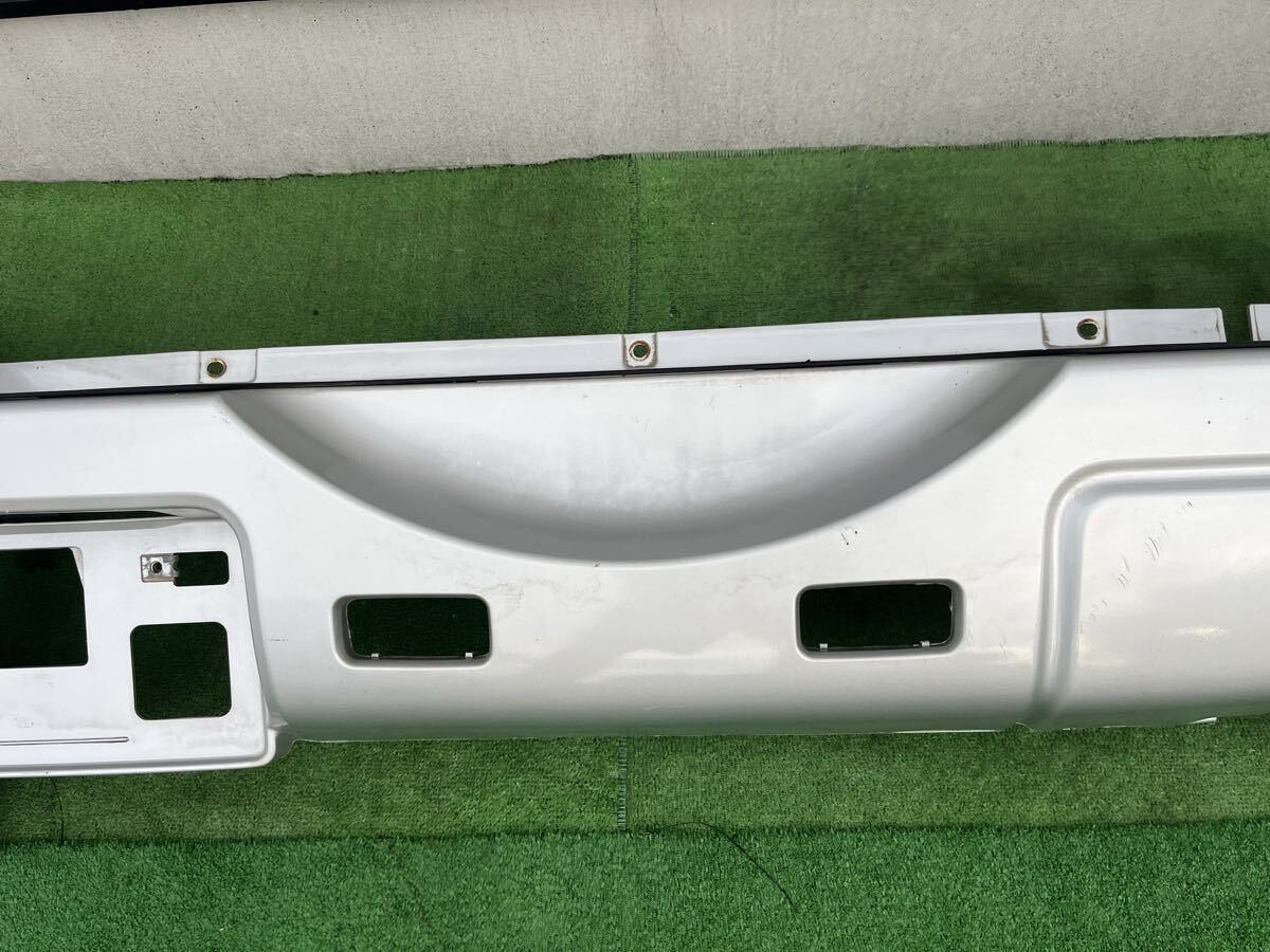 スズキ ジムニー JB23W 前期 1型 2型 Jimny 4WD 5F MT K6A 純正 リアバンパー Z2S シルバー マッドガード付き SUZUKI_画像3