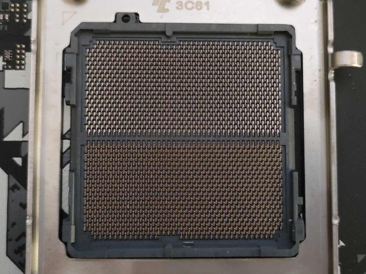 ASRock B650E DDR5 STEEL LEGEND WiFi 【マザーボード】