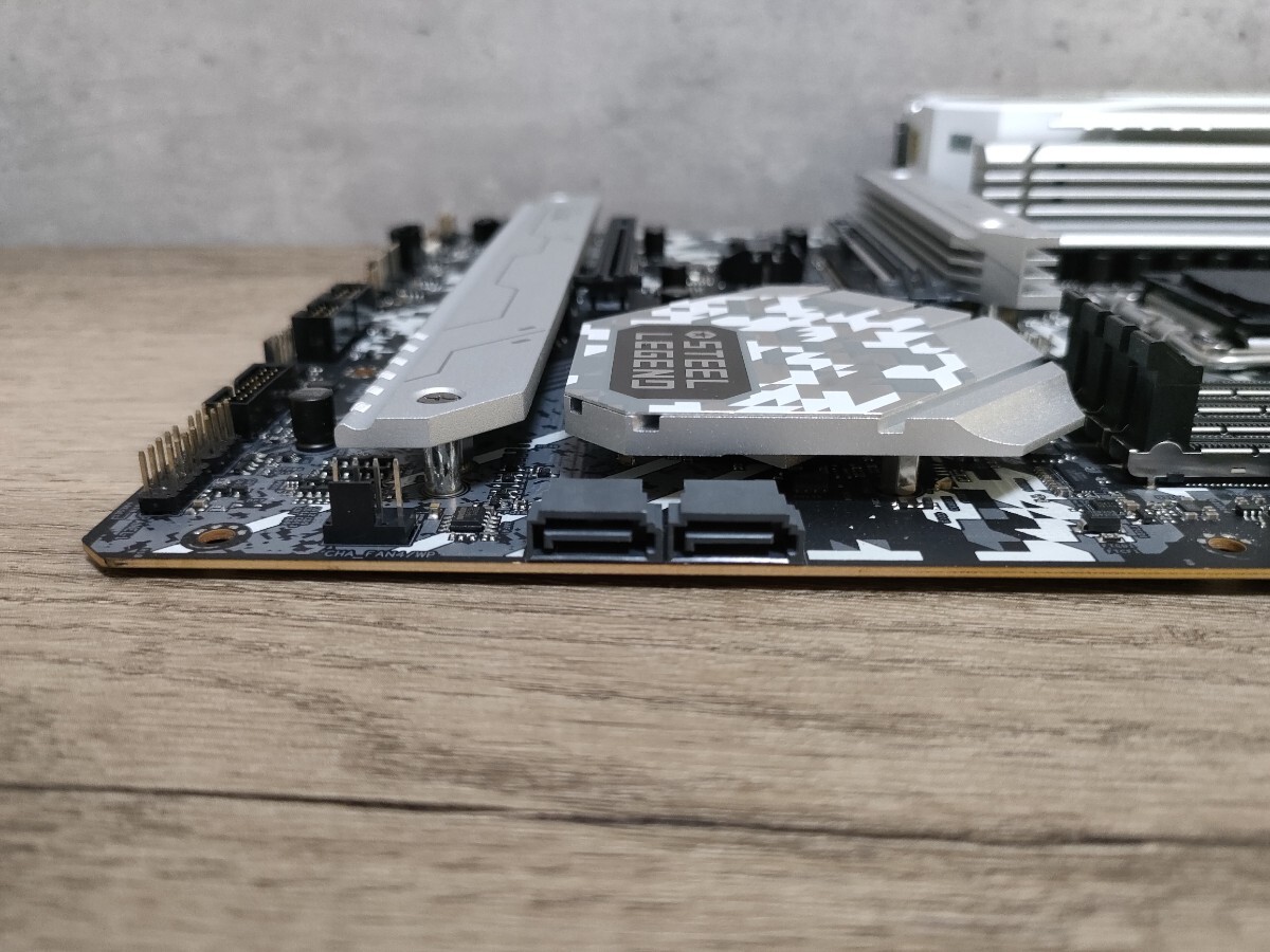 ASRock B650E DDR5 STEEL LEGEND WiFi 【マザーボード】