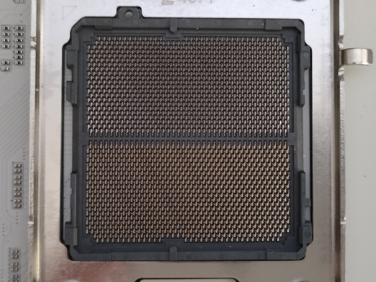 GIGABYTE AORUS DDR5 ELITE WIFI7 ICE 【マザーボード】