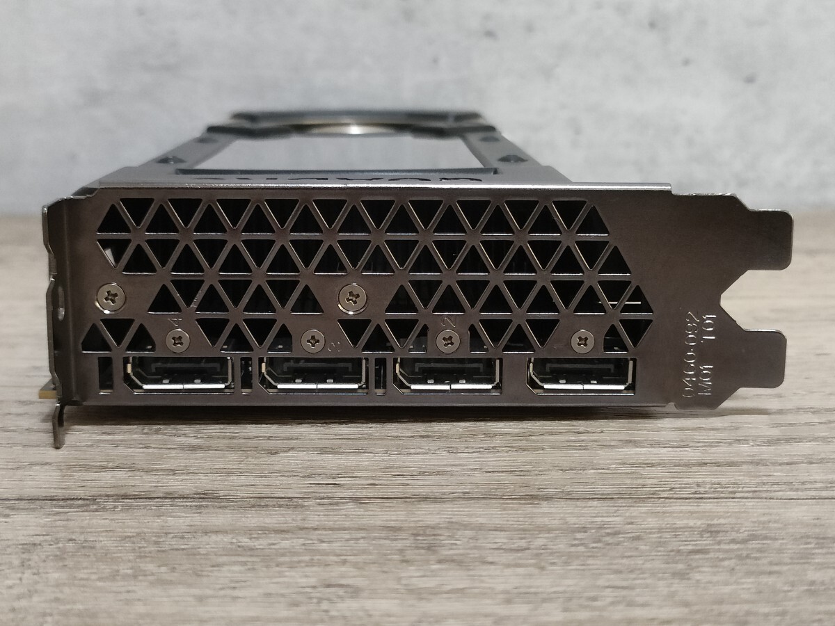 NVIDIA Quadro GV100 32GB 【グラフィックボード】