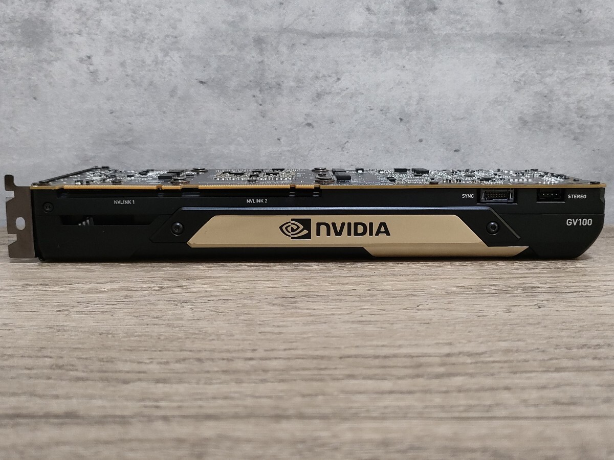 NVIDIA Quadro GV100 32GB 【グラフィックボード】