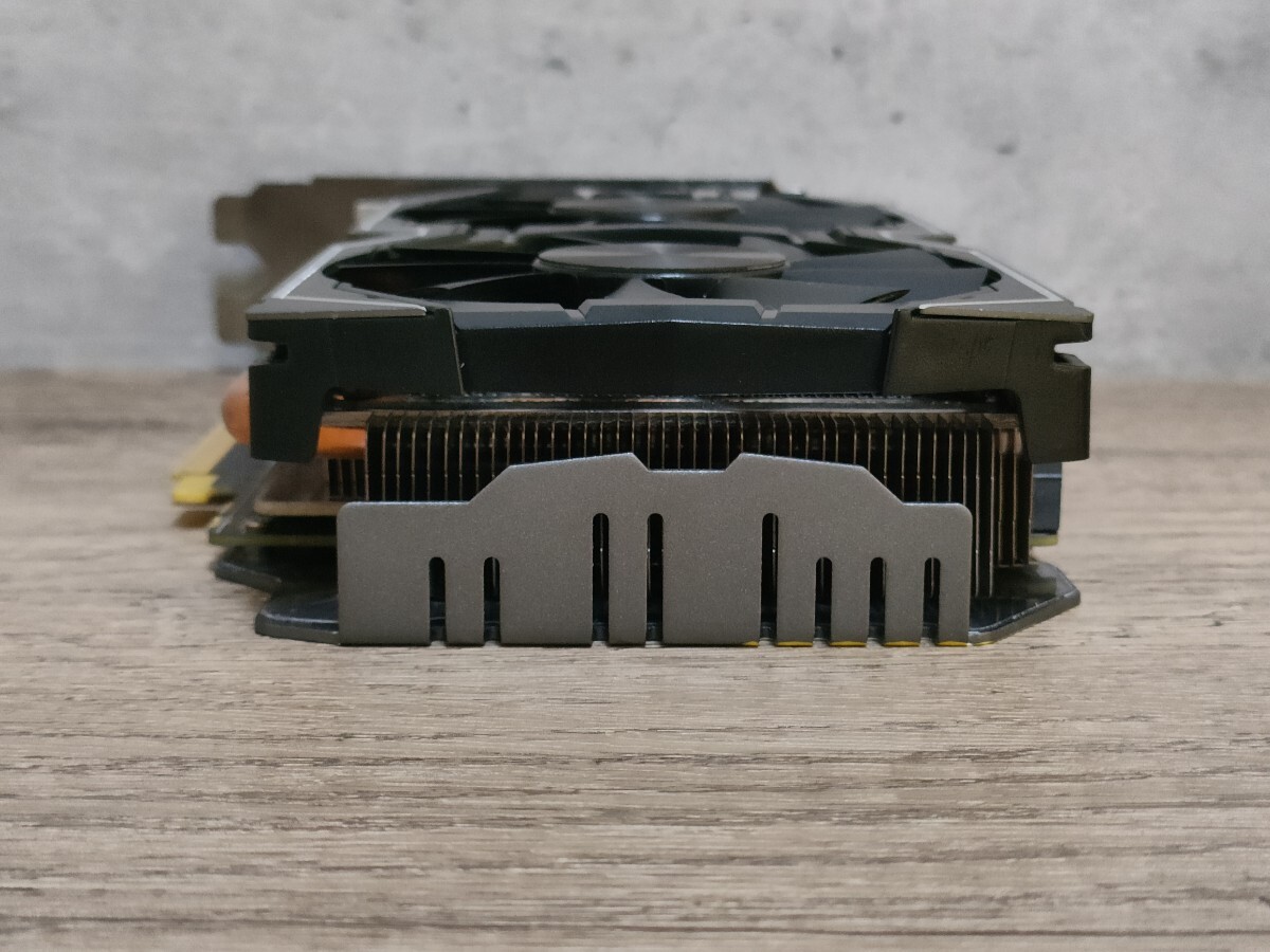 NVIDIA ZOTAC GeForce1070 8GB MINI 【グラフィックボード】