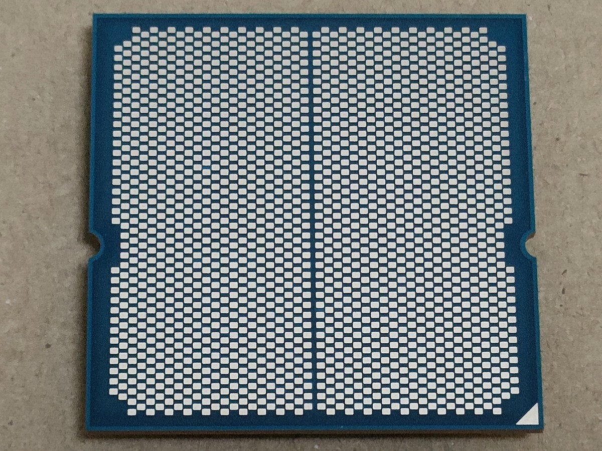 AMD Ryzen 7-9700X 【CPU】